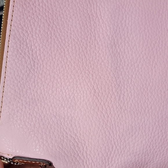 EUC Barbie pink💕Pebble Grain Dooney & Bourke shoulder bag - Picture 9 of 14